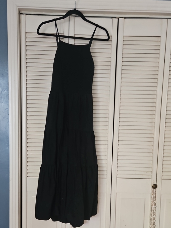Universal Thread Dresses & Skirts - Universal Thread Black Spaghetti-Strap Tiered Maxi Dress
